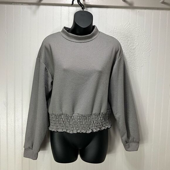 URBAN ROMANTICS Long Sleeve Top - Picture 1 of 4
